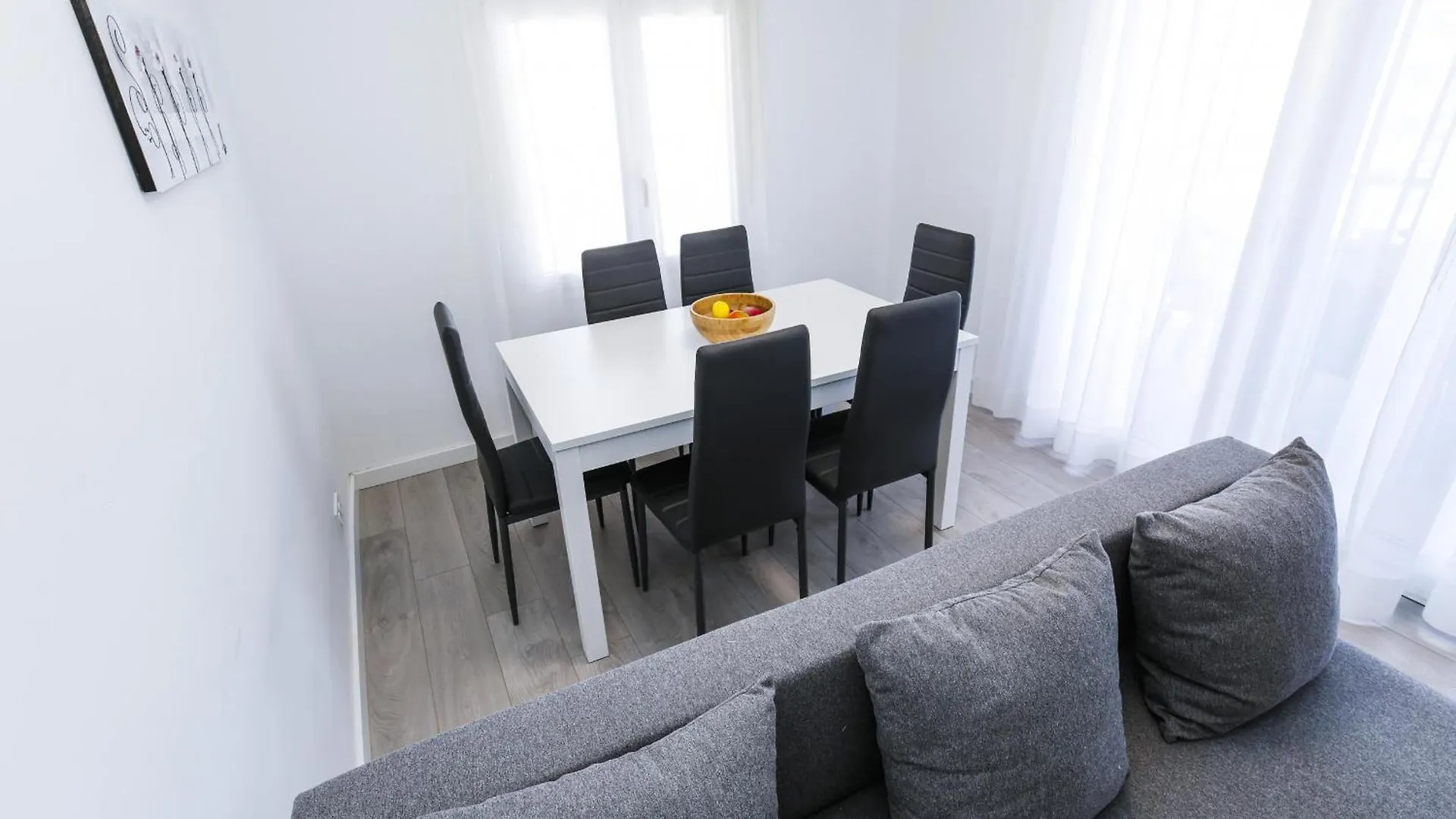 Pineda 7 Planet Apartment La Pineda Spanien