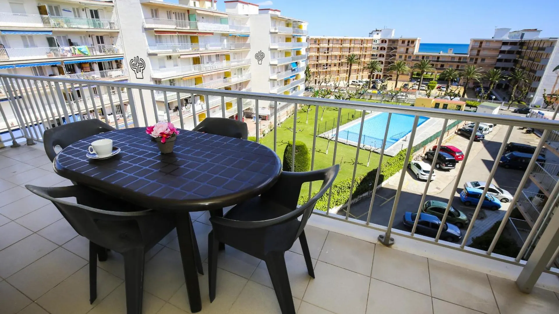 Pineda 7 Planet Apartment La Pineda 0*,